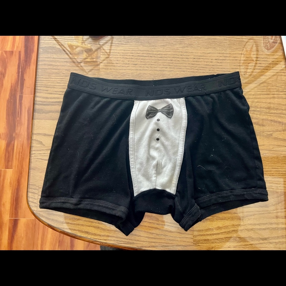 Men’s Medium “TUXEDO” NDS Wear Boxer Briefs Like New Soft Comfortable & FUN! - Picture 2 of 6